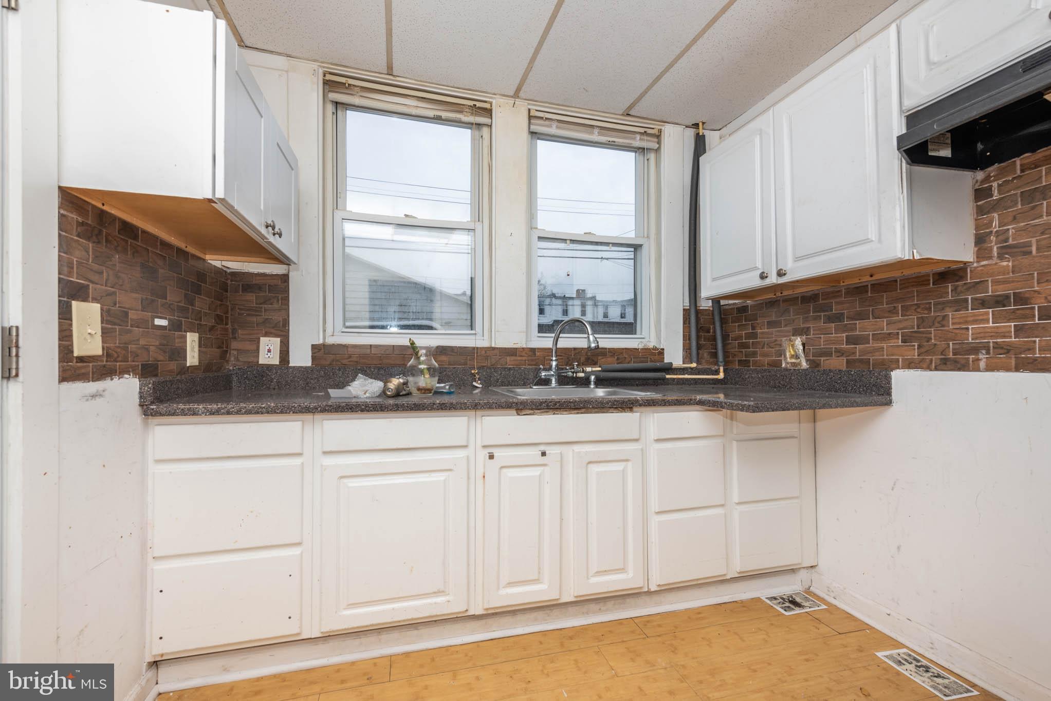 WAVERLY - Residential