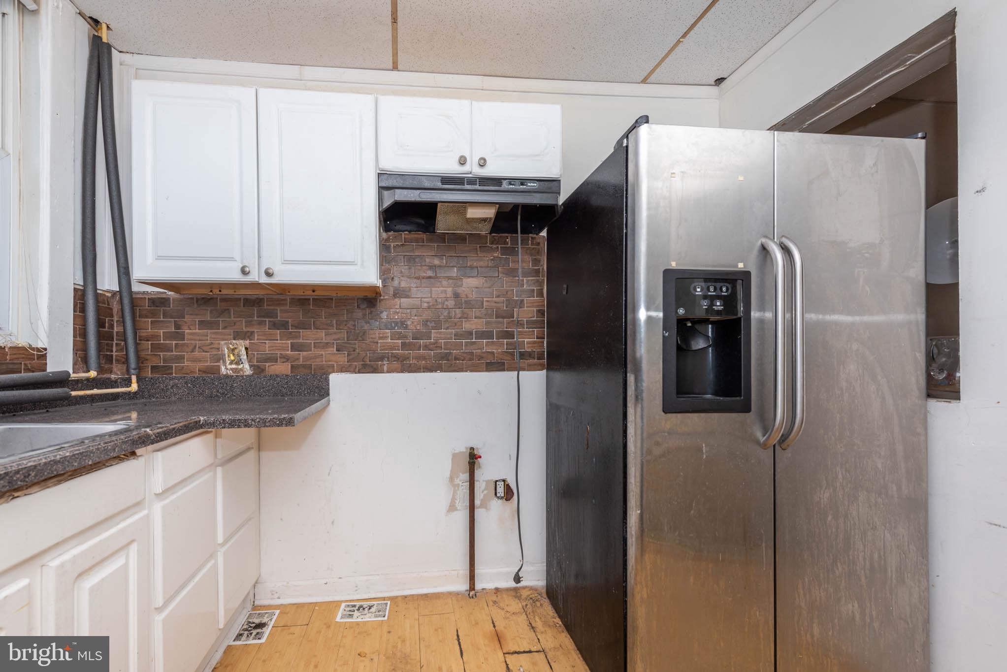 WAVERLY - Residential