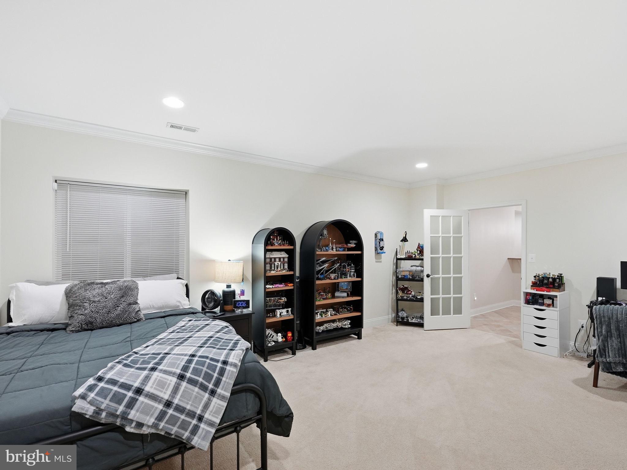 DOMINION VALLEY - Residential