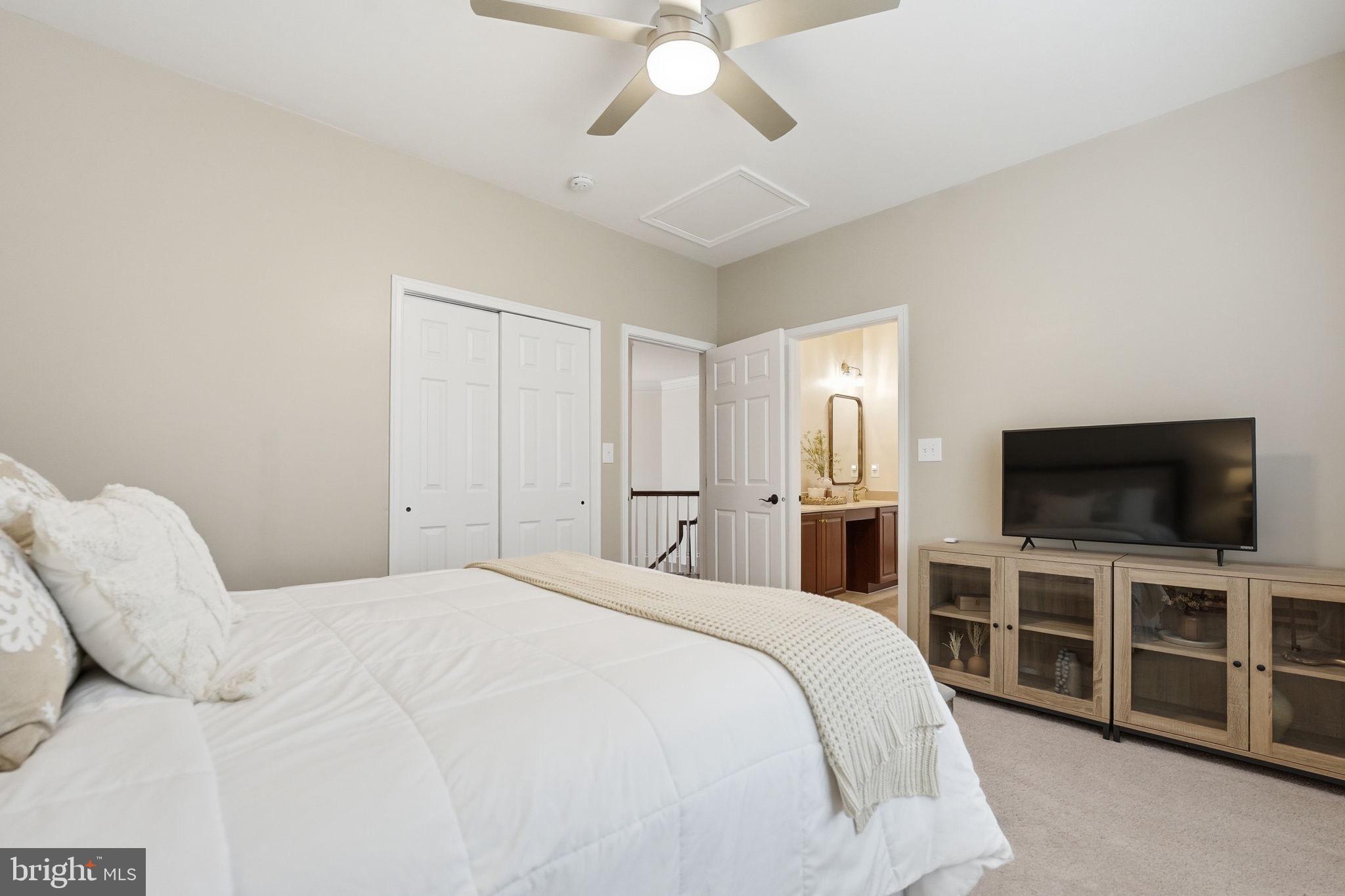 DOMINION VALLEY - Residential