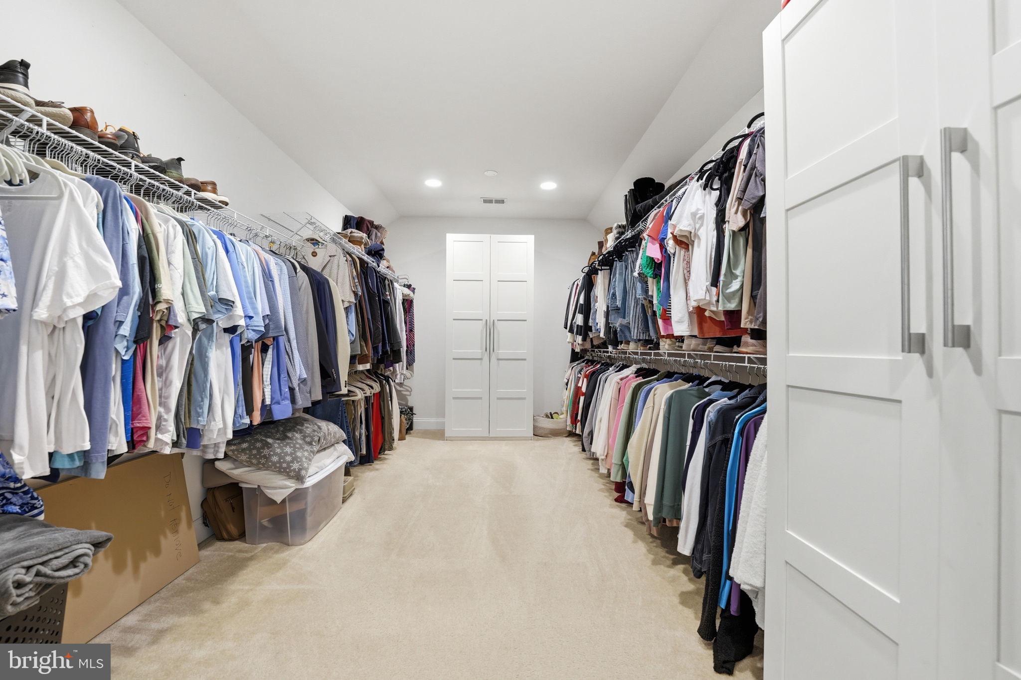 DOMINION VALLEY - Residential