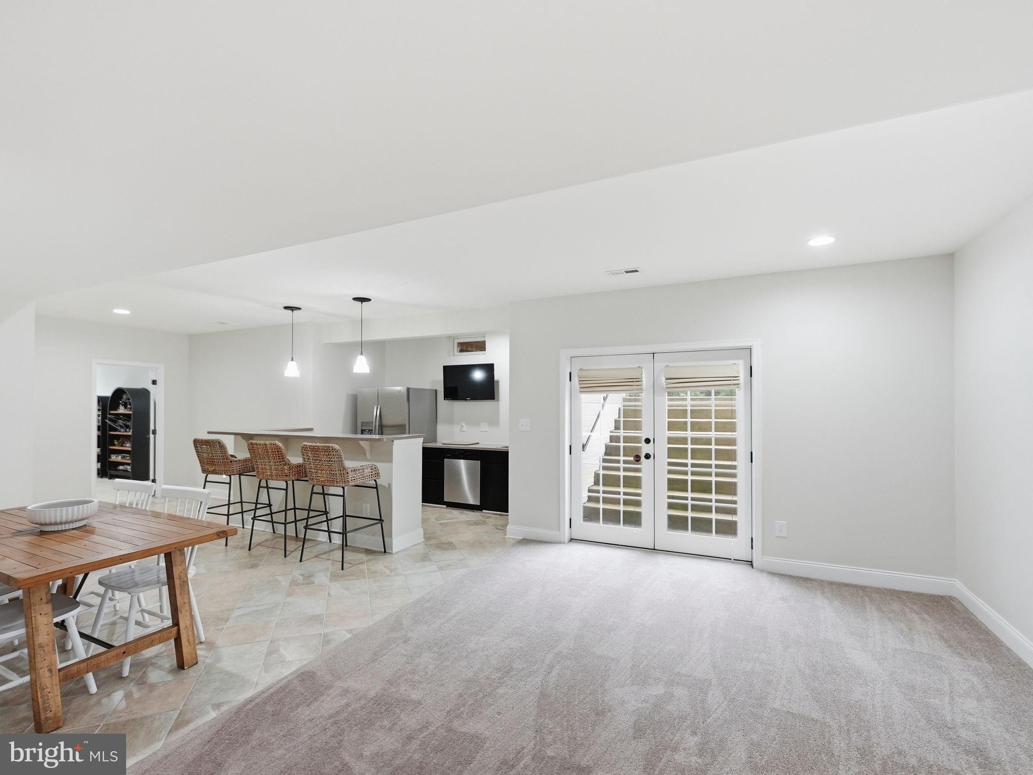 DOMINION VALLEY - Residential