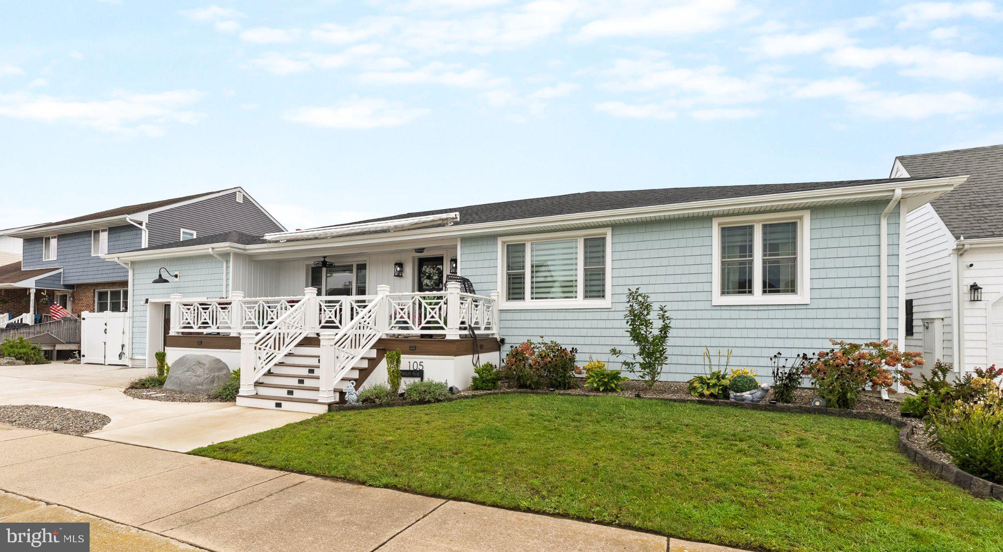 105 W JEFFERSON AVENUE