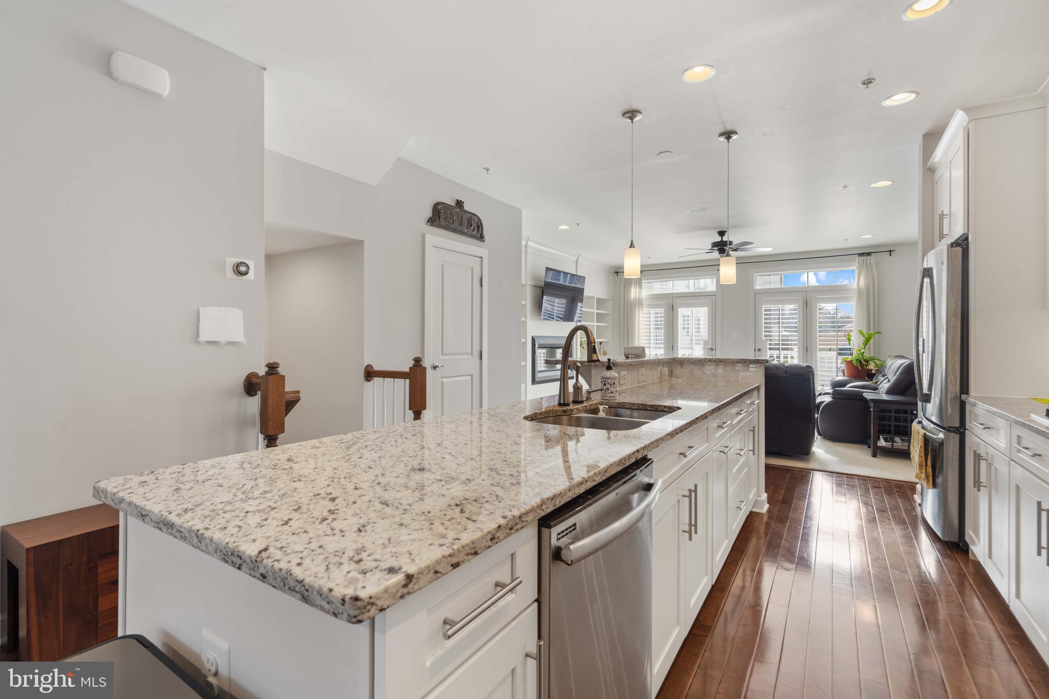 WATKINS MILL TOWN CENTER - Residential Lease