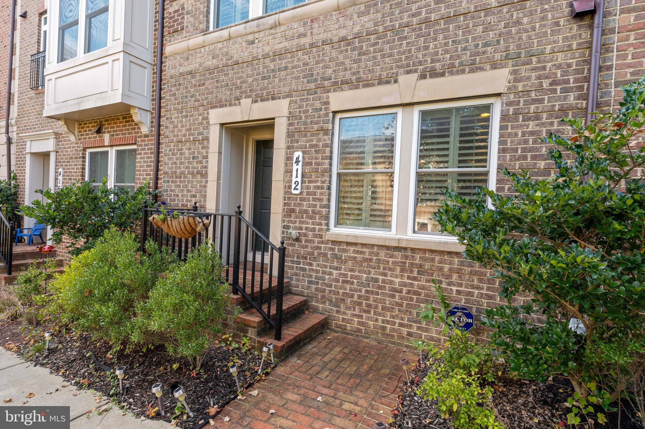 WATKINS MILL TOWN CENTER - Residential Lease