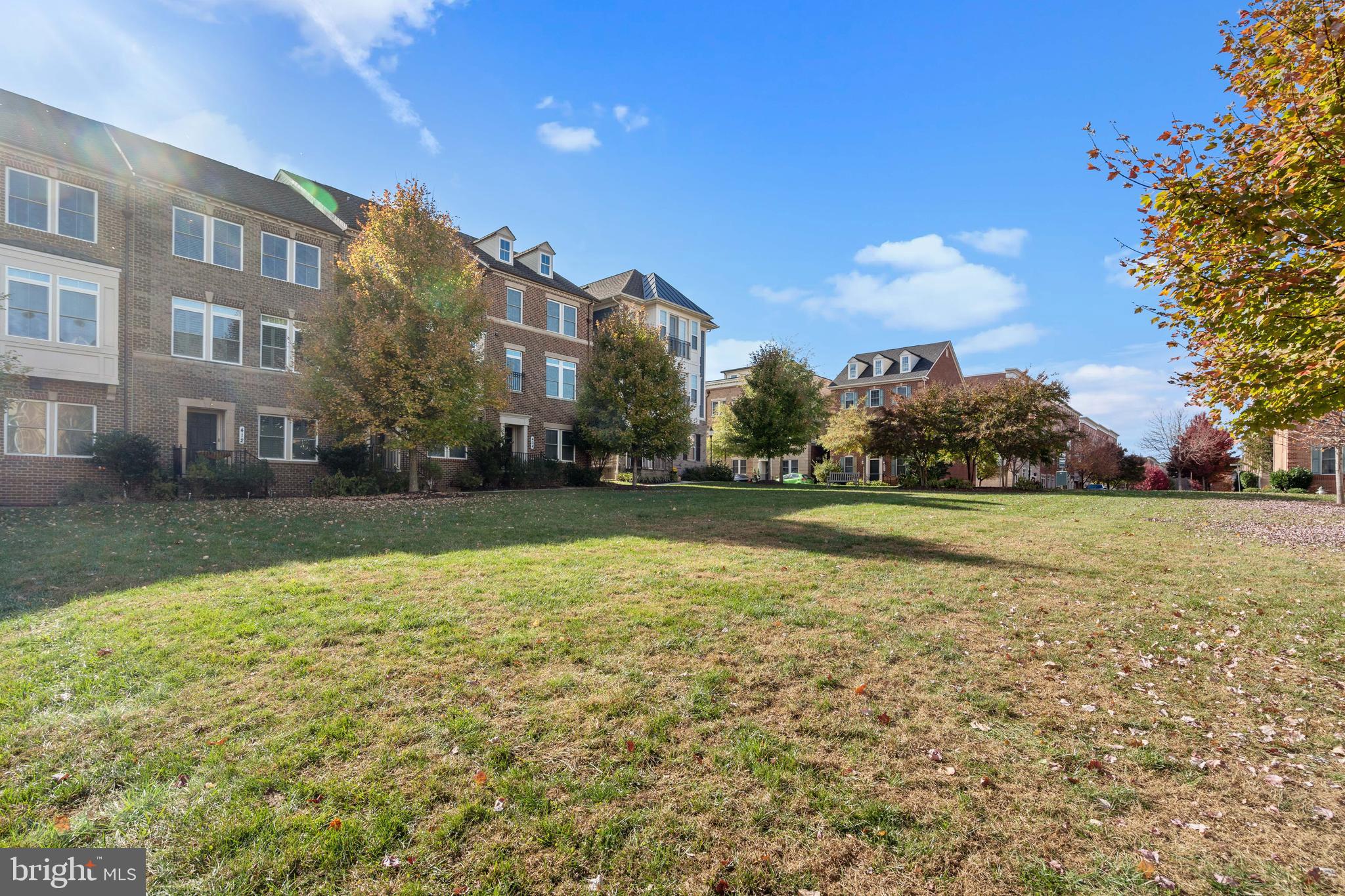 WATKINS MILL TOWN CENTER - Residential Lease