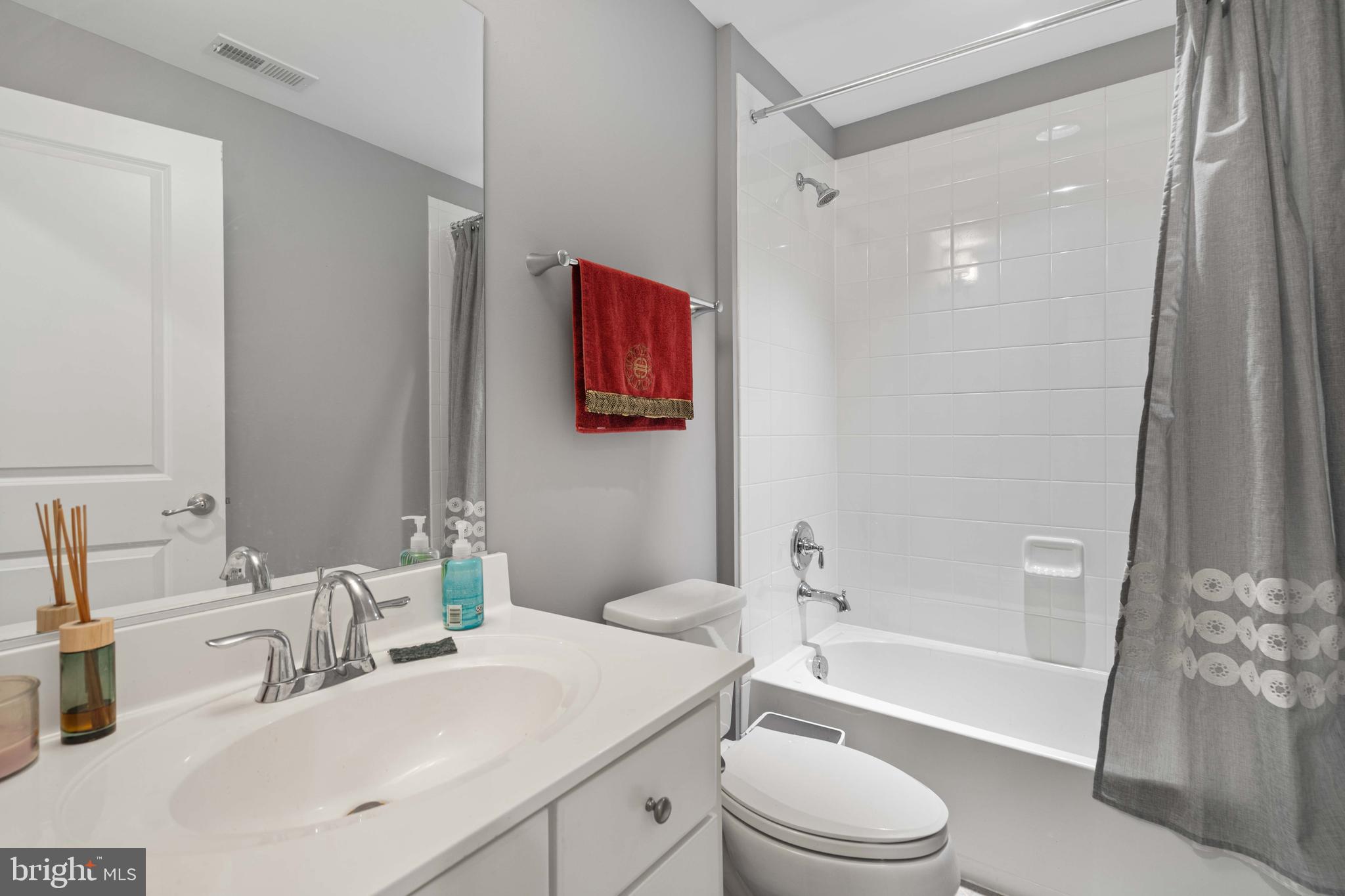 WATKINS MILL TOWN CENTER - Residential Lease