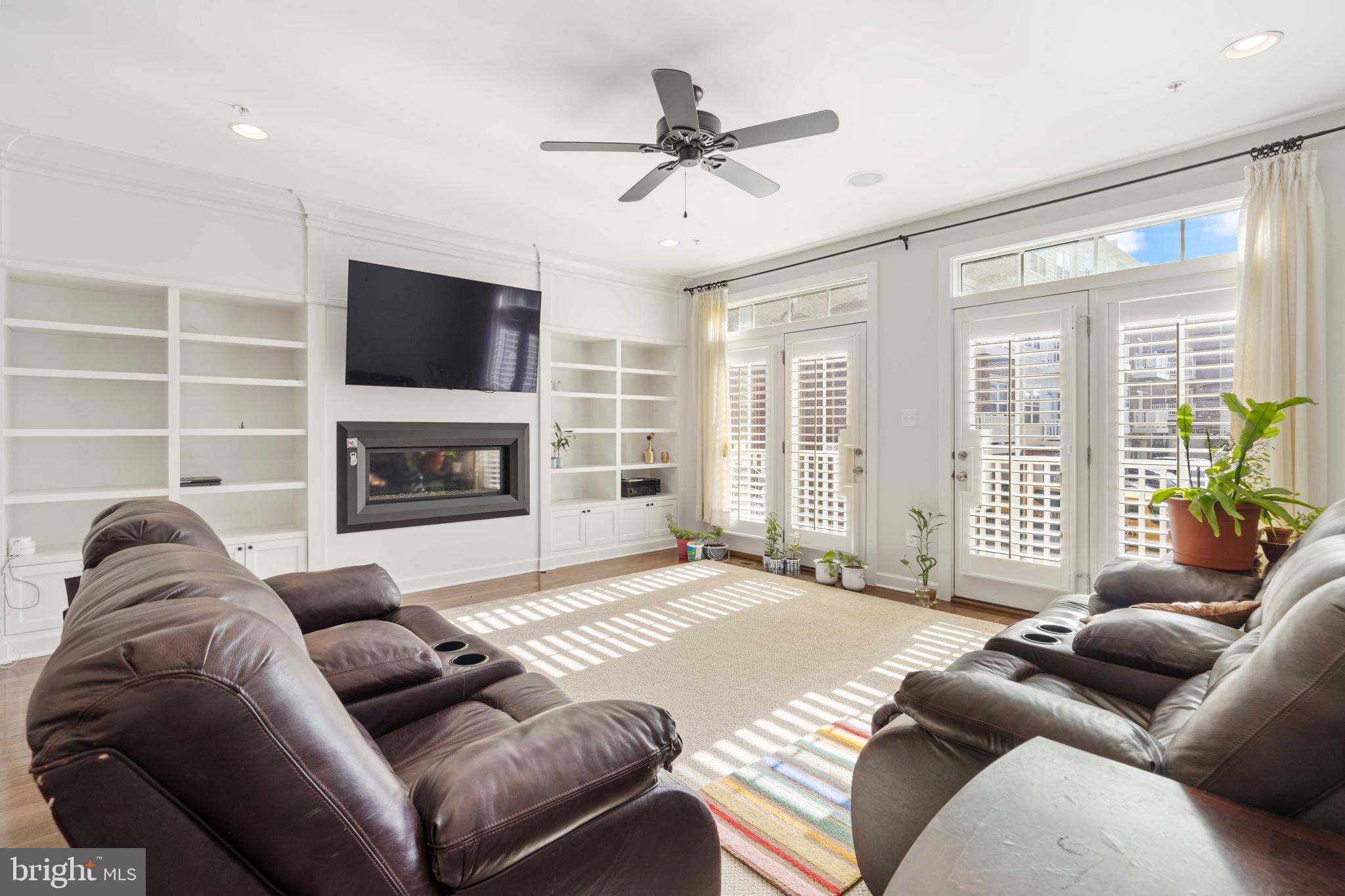 WATKINS MILL TOWN CENTER - Residential Lease