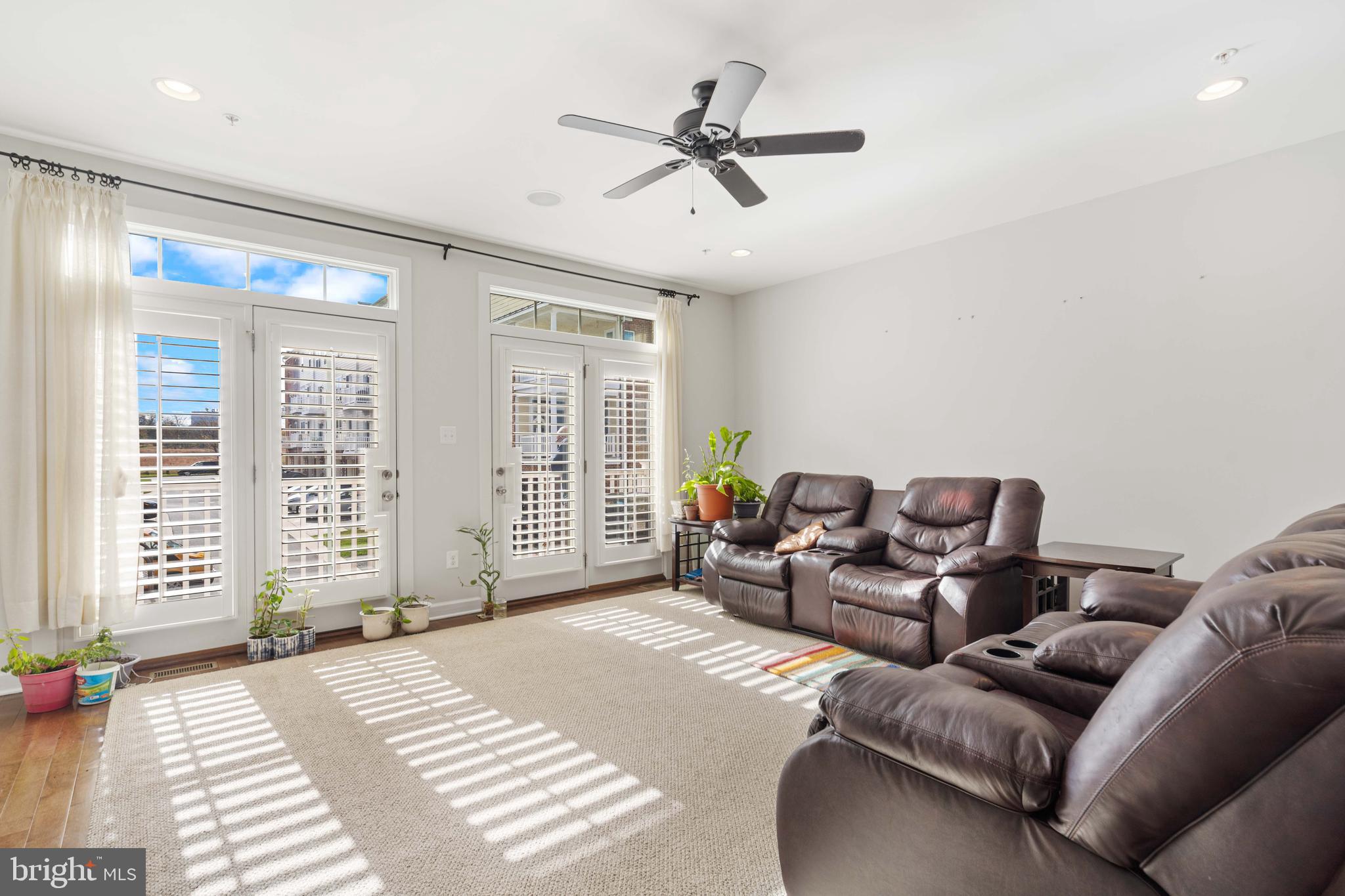 WATKINS MILL TOWN CENTER - Residential Lease