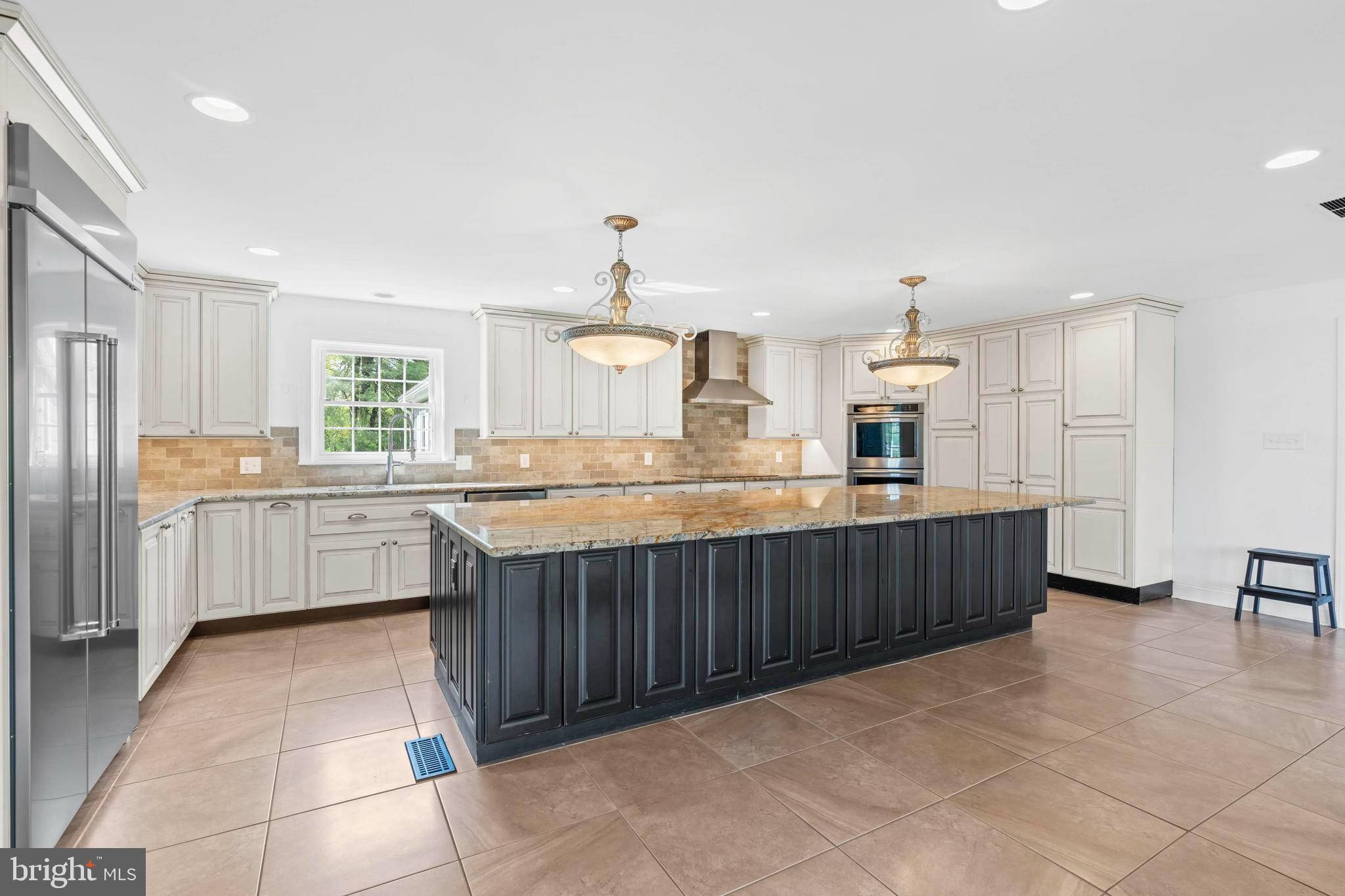 RADLEY RUN - Residential