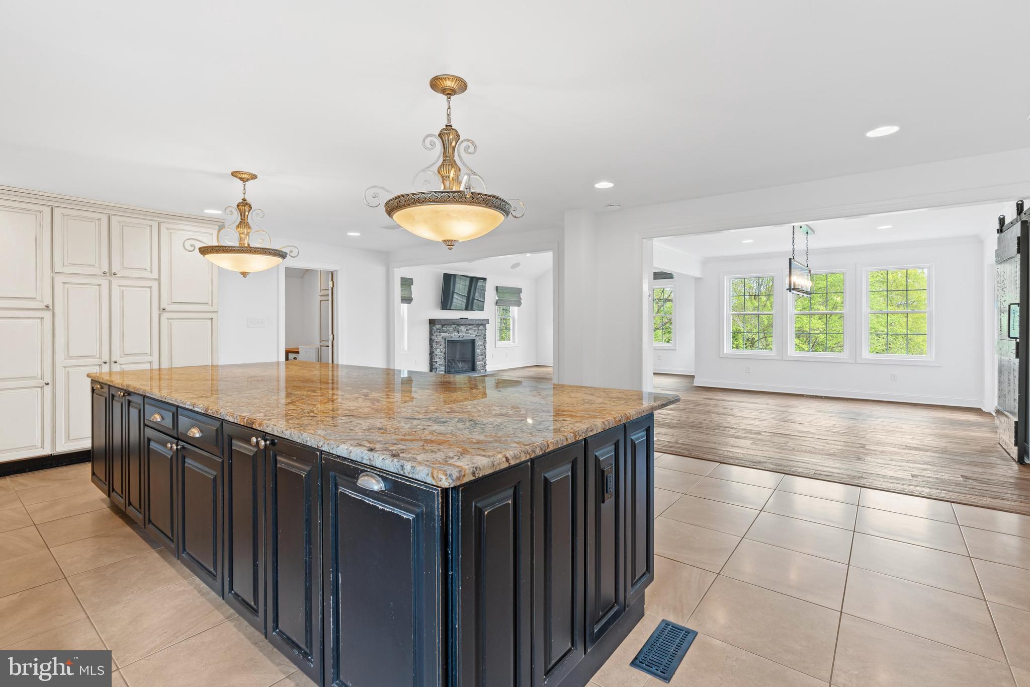 RADLEY RUN - Residential