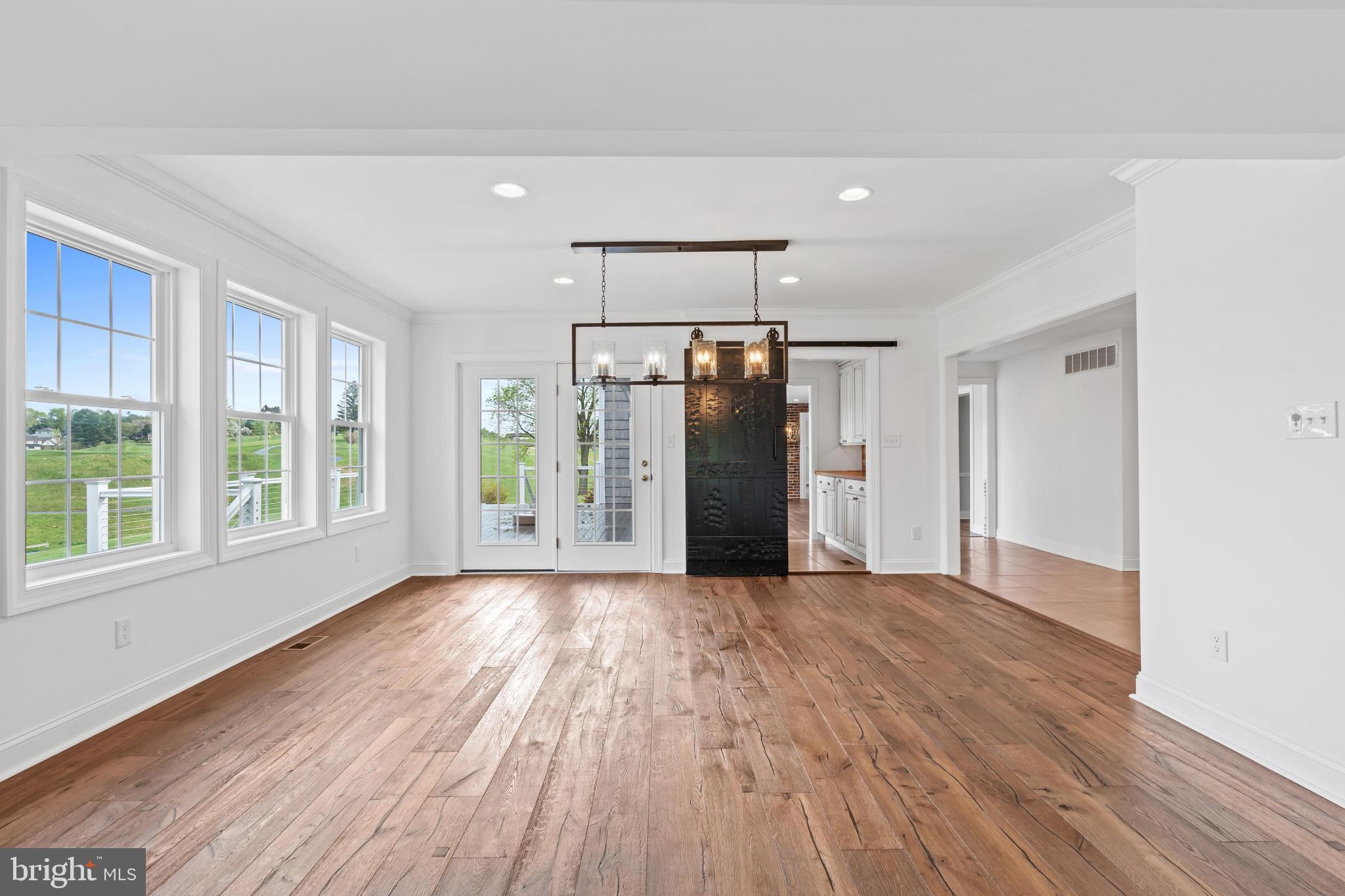 RADLEY RUN - Residential