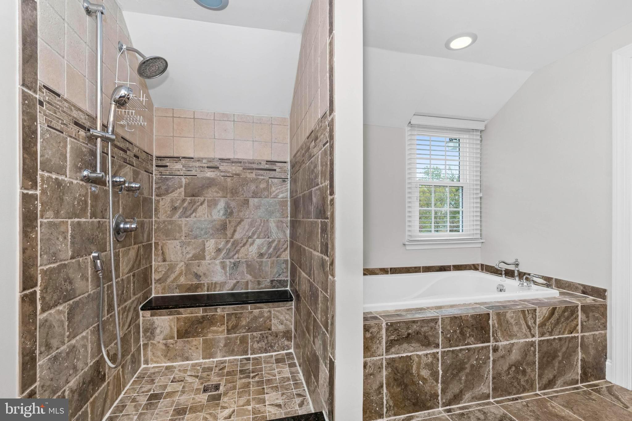 RADLEY RUN - Residential