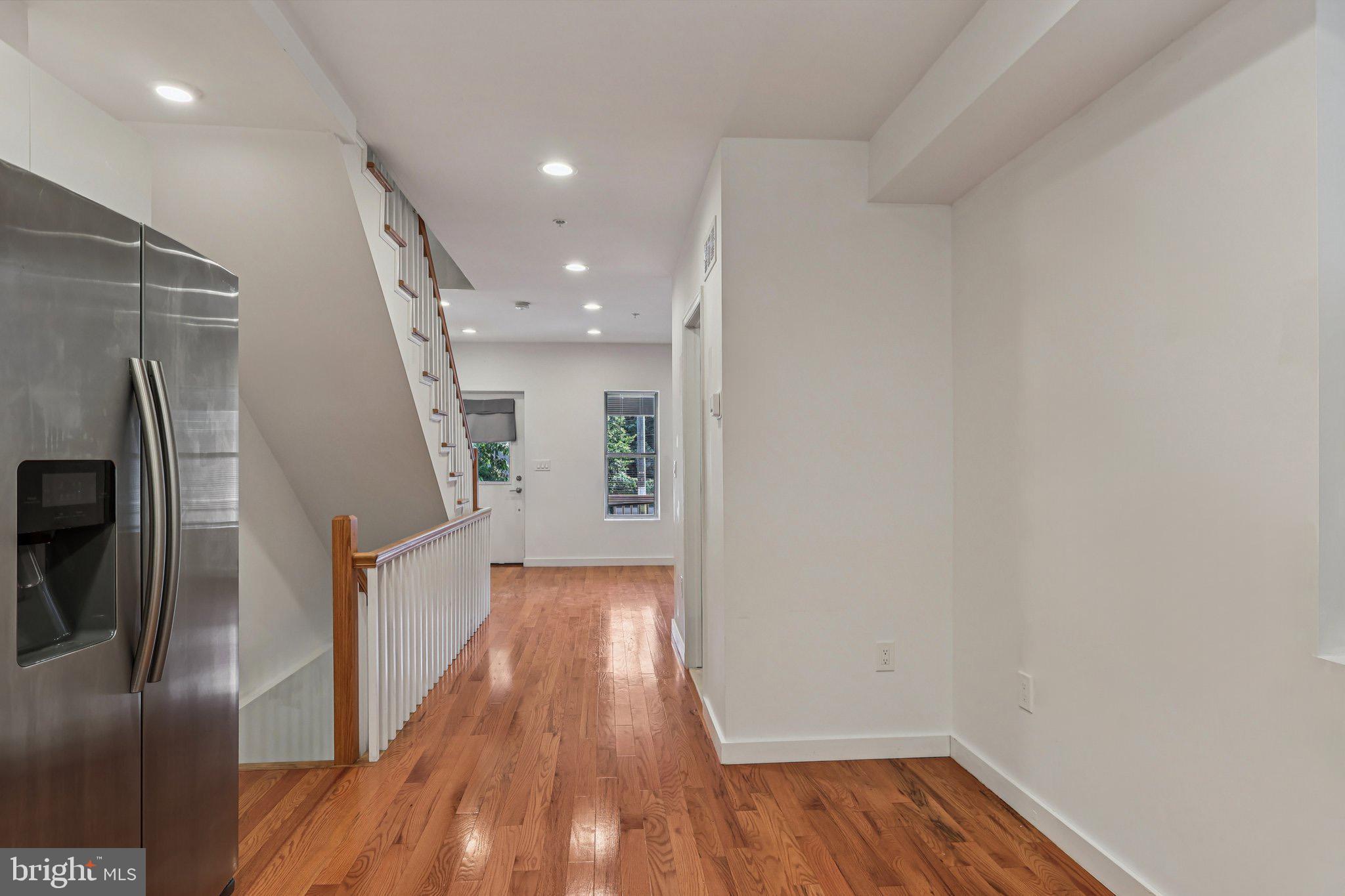 UNIVERSITY CITY - Residential