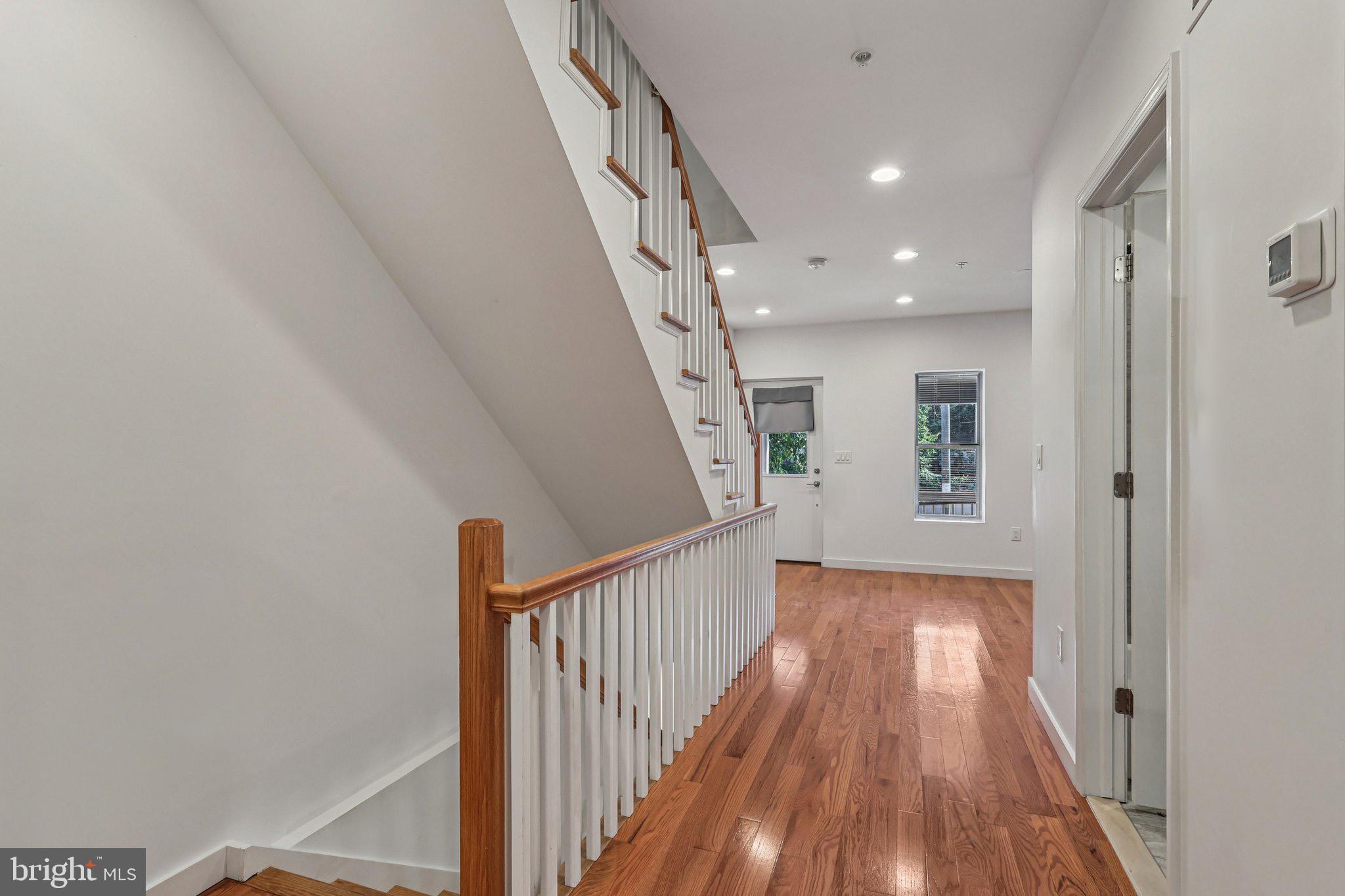 UNIVERSITY CITY - Residential