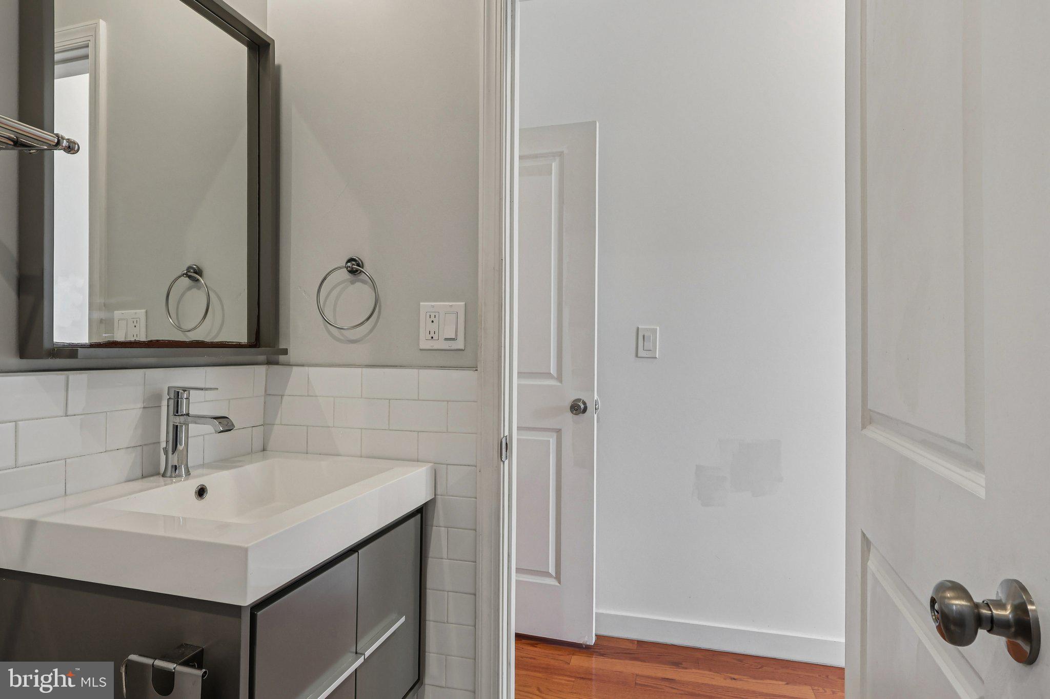 UNIVERSITY CITY - Residential