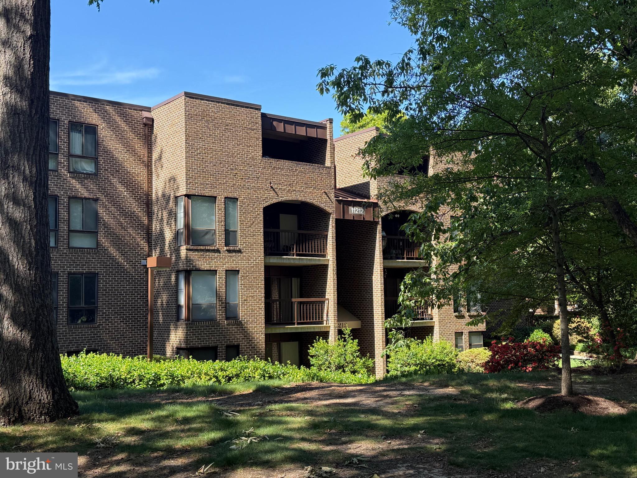 11212 CHESTNUT GROVE SQUARE 115