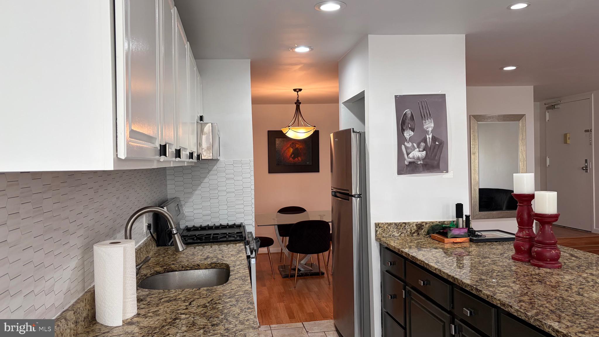 11212 CHESTNUT GROVE SQUARE 115