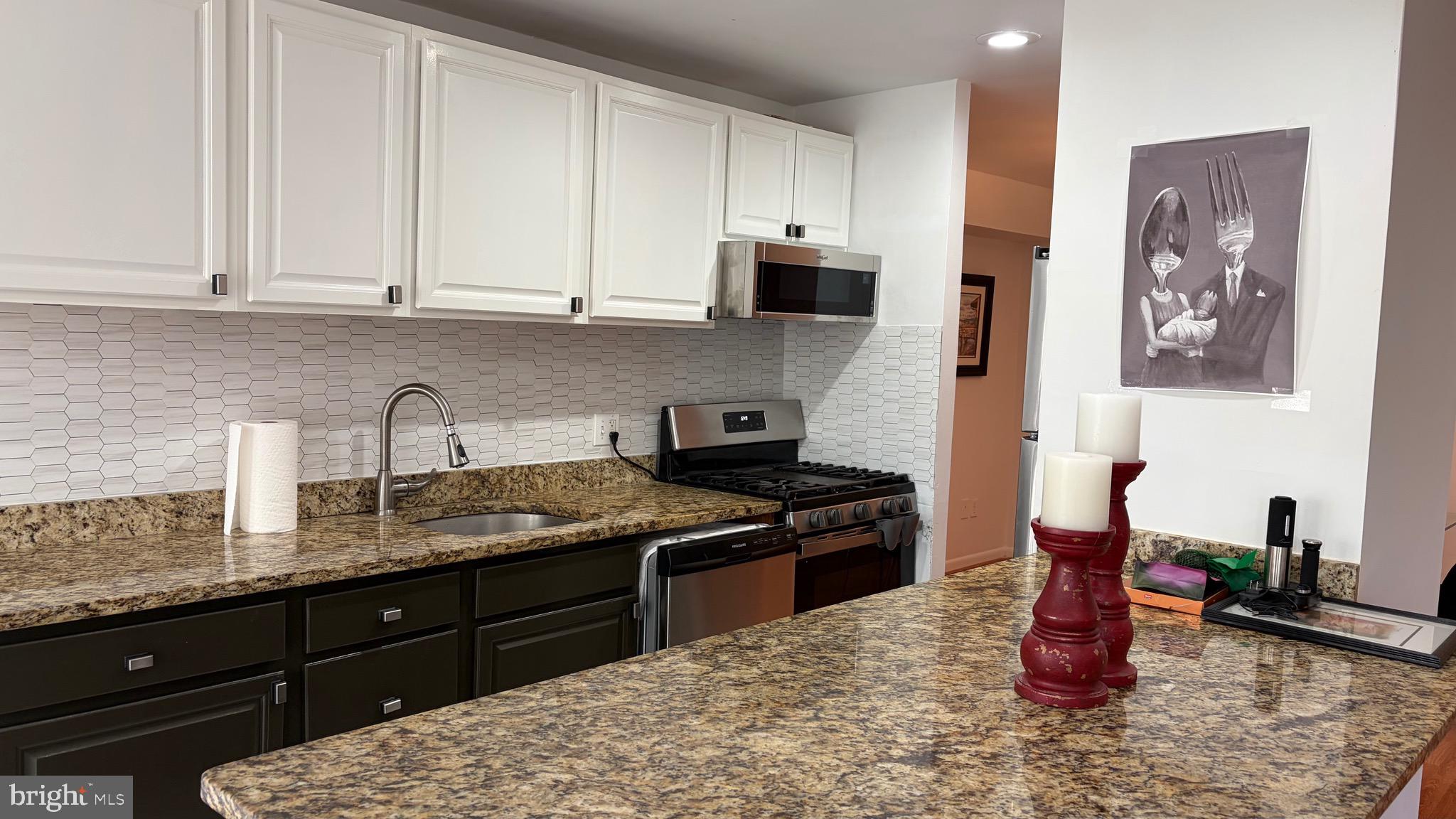 11212 CHESTNUT GROVE SQUARE 115