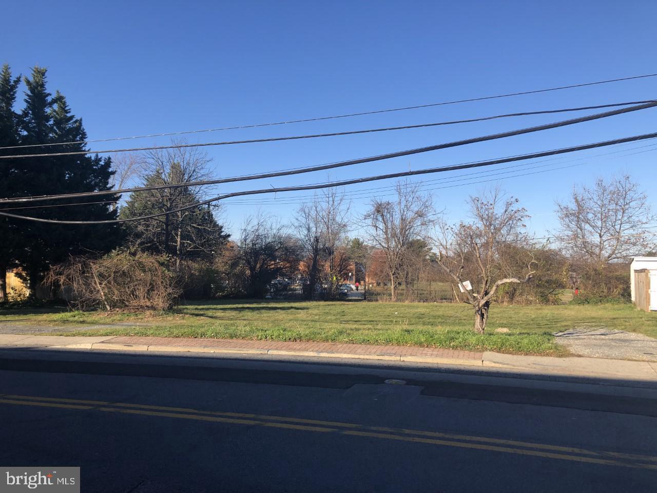 436 & 438 E DIAMOND AVENUE