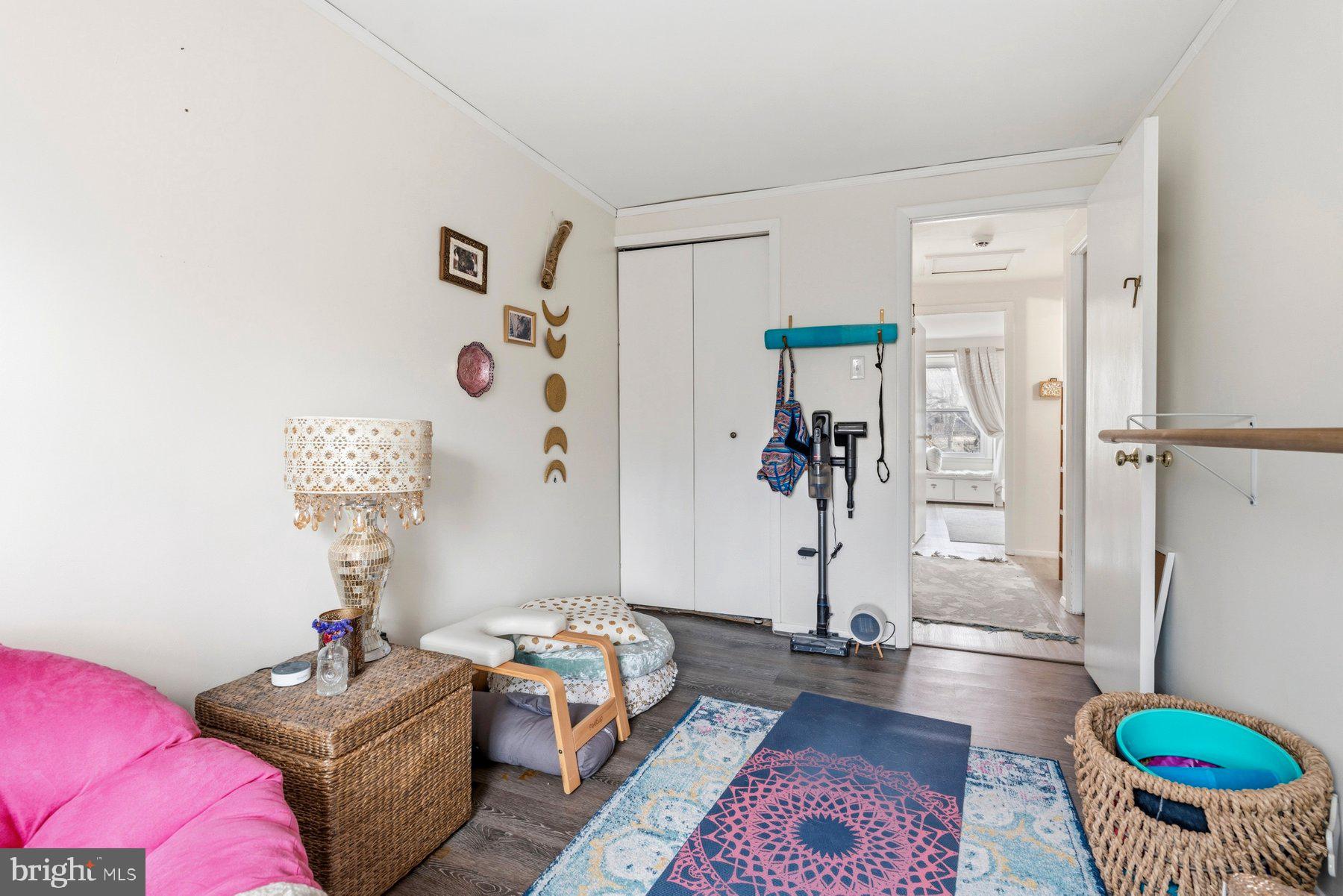 BELMONT - Residential