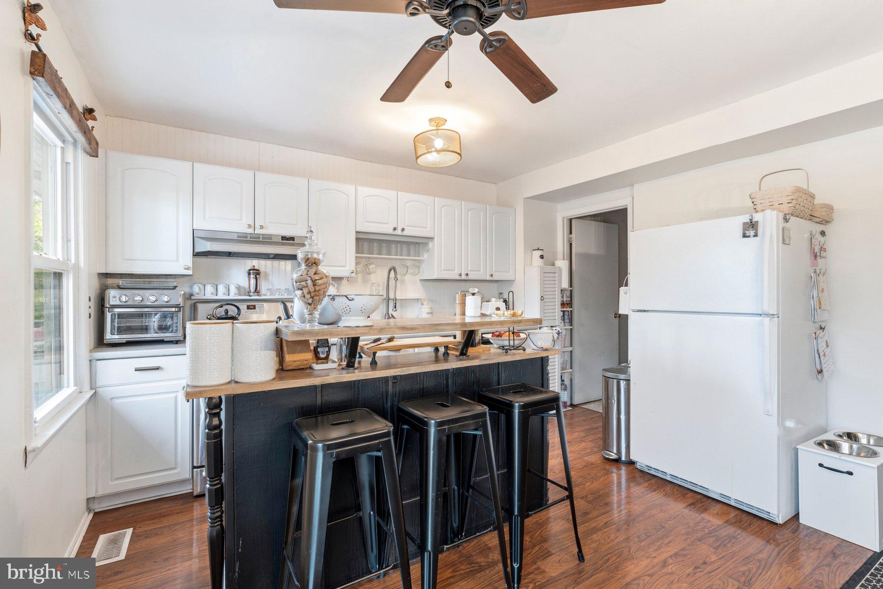 BELMONT - Residential