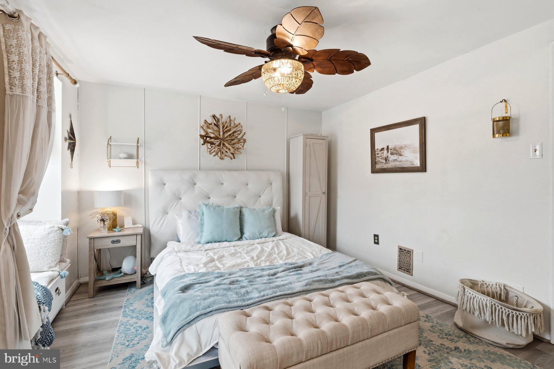 BELMONT - Residential