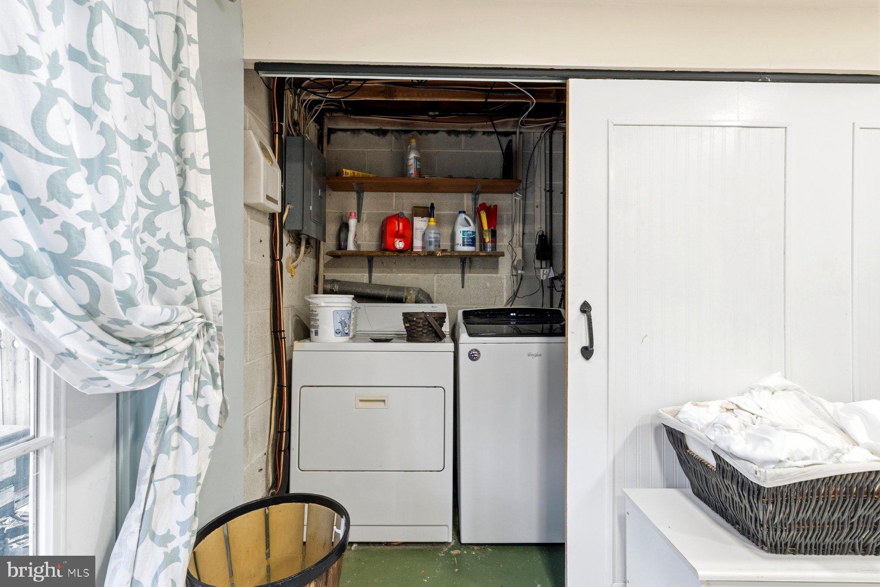 BELMONT - Residential