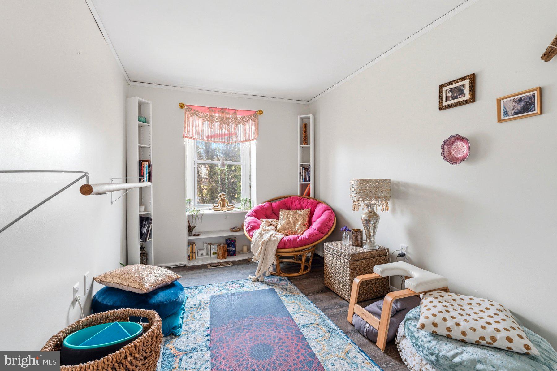 BELMONT - Residential