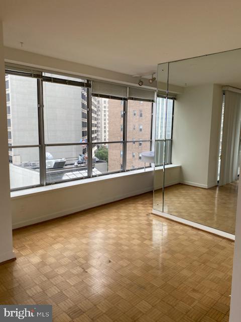224 W RITTENHOUSE SQUARE 30 915A