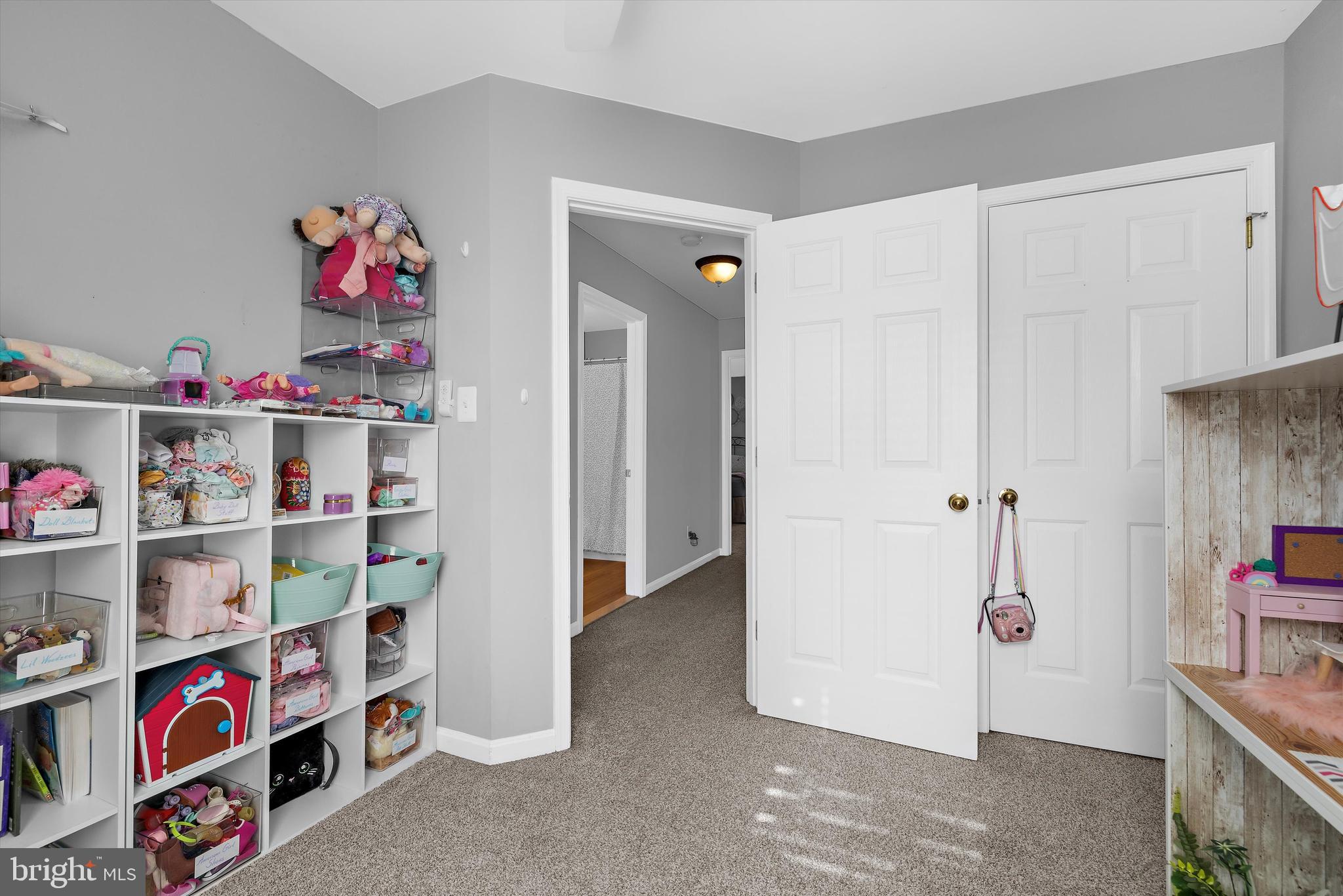 PINEY ORCHARD - Residential