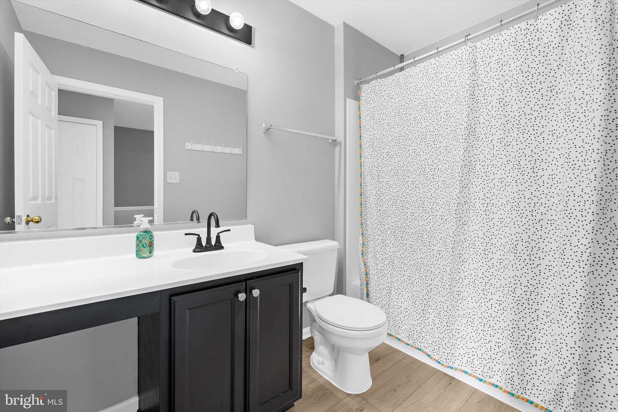 PINEY ORCHARD - Residential