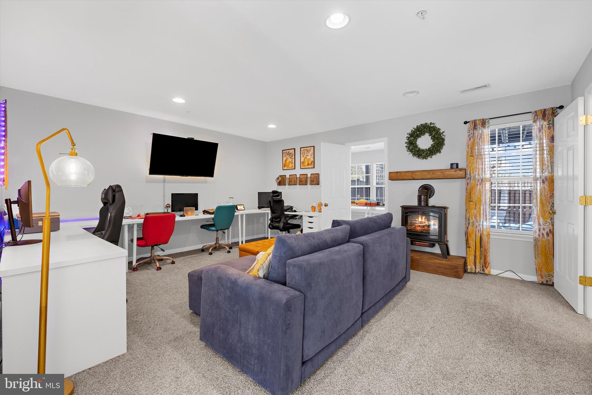 PINEY ORCHARD - Residential