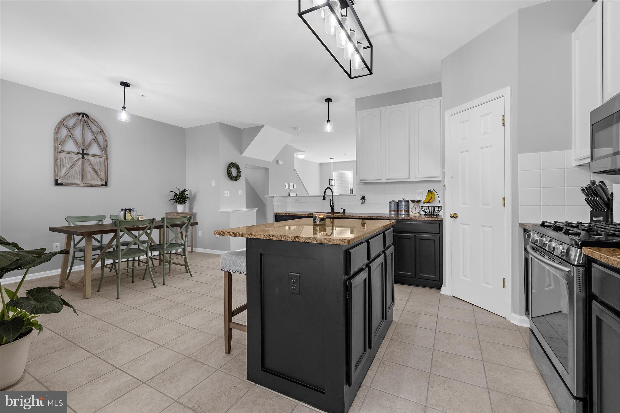 PINEY ORCHARD - Residential