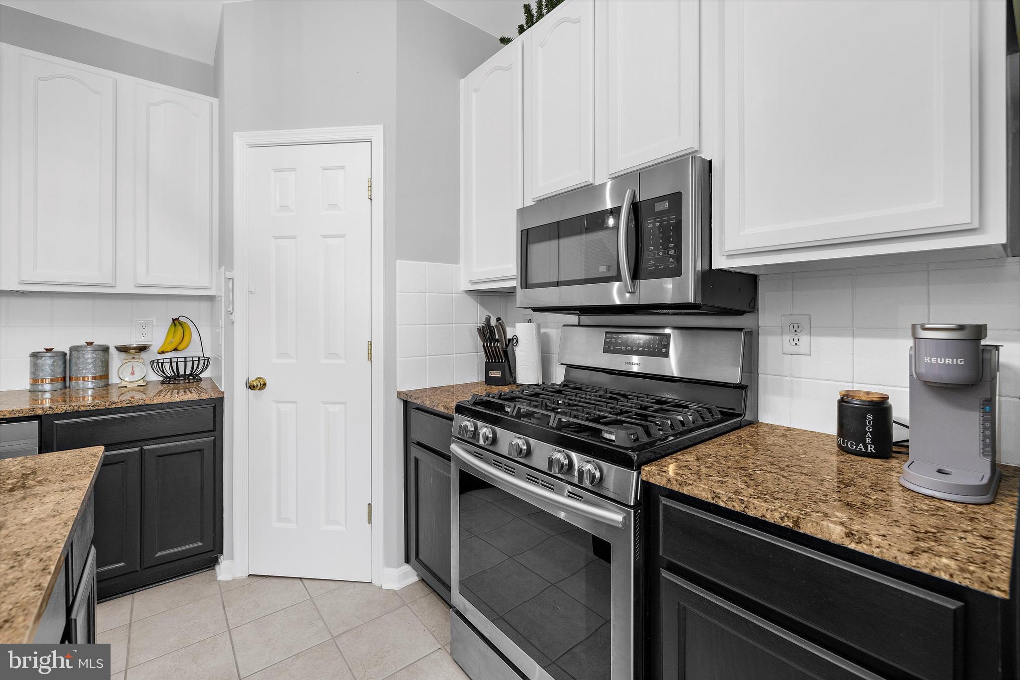 PINEY ORCHARD - Residential