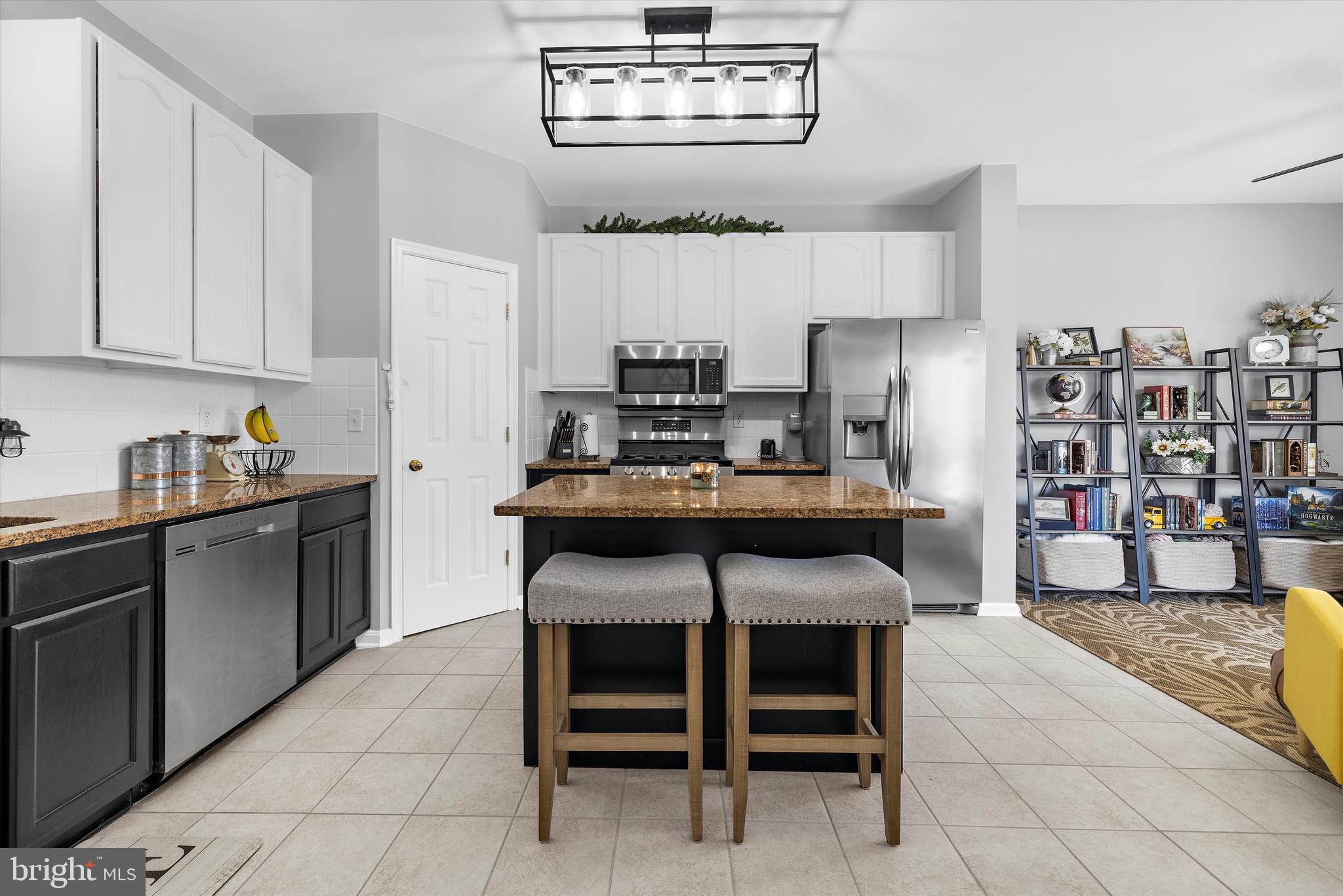 PINEY ORCHARD - Residential