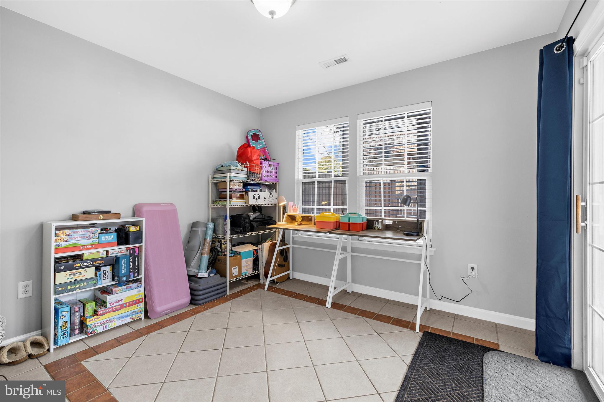 PINEY ORCHARD - Residential