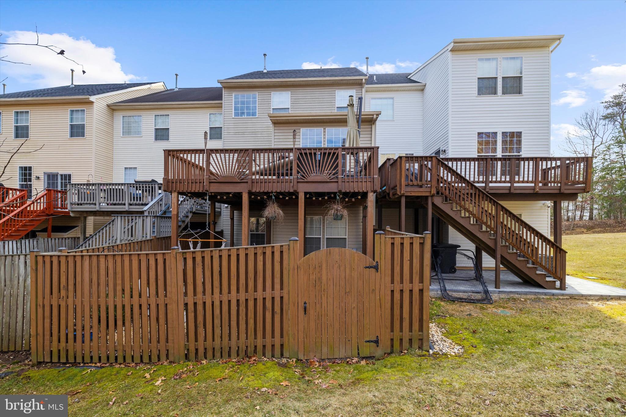 PINEY ORCHARD - Residential