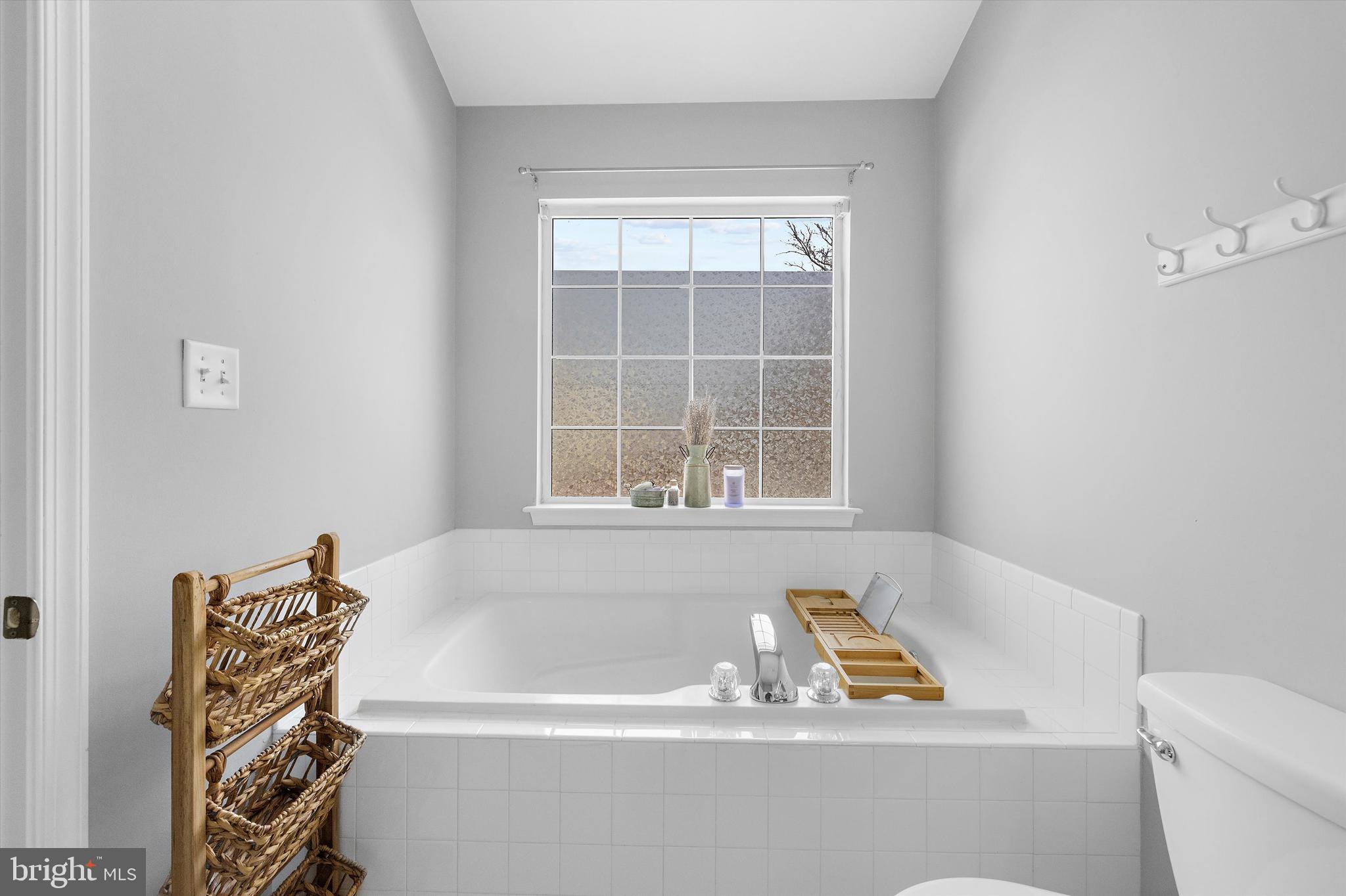 PINEY ORCHARD - Residential