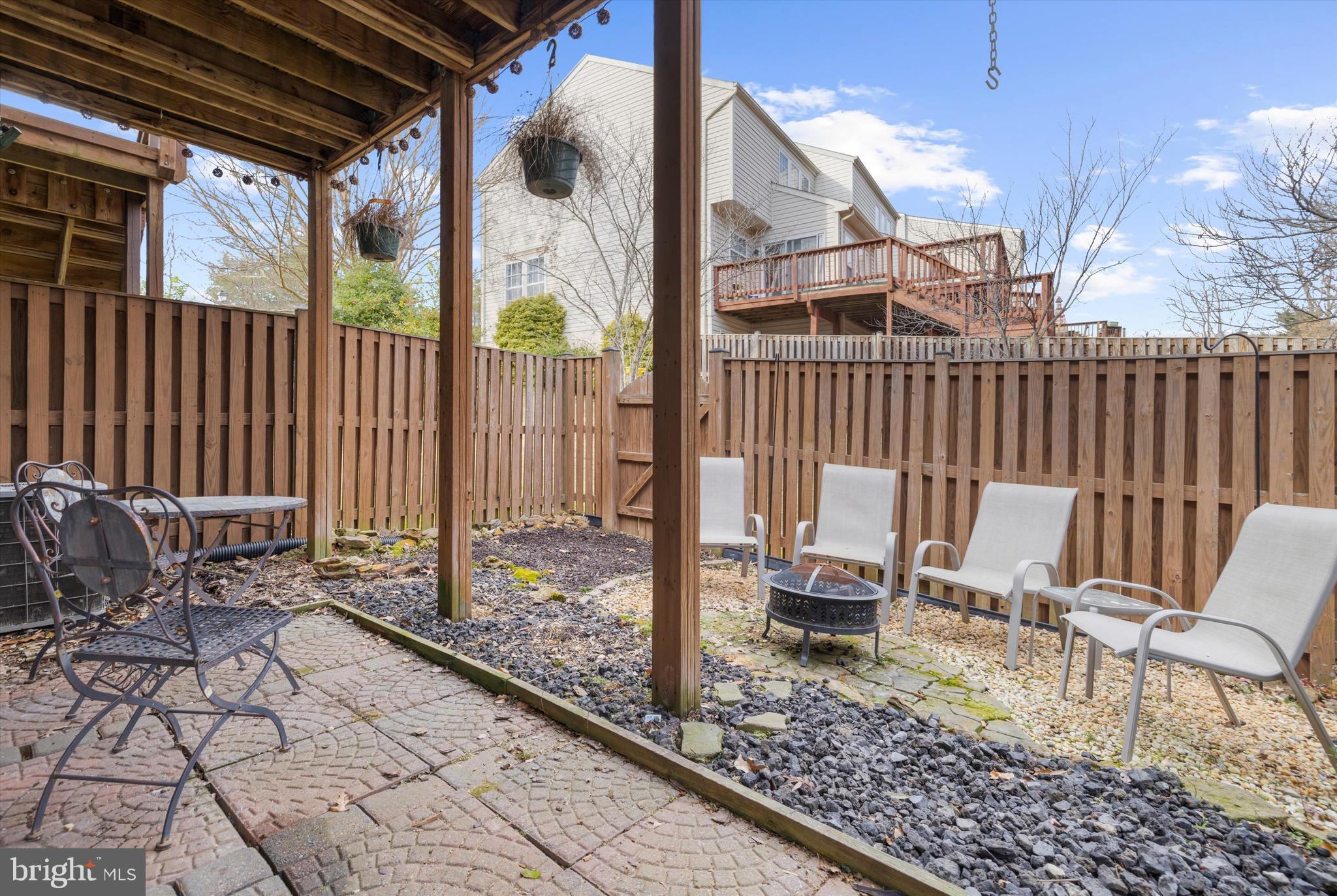 PINEY ORCHARD - Residential