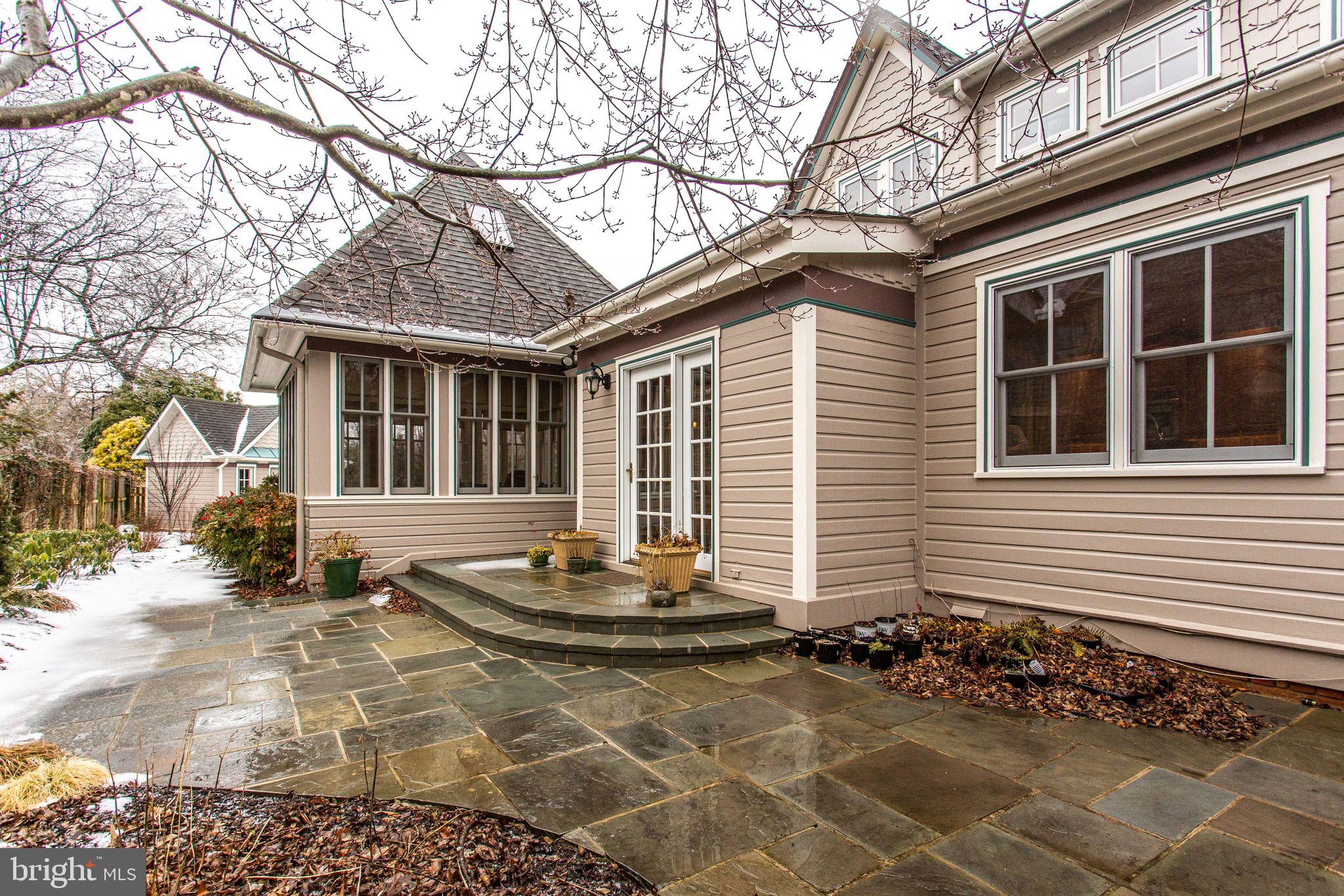 WINDOVER HEIGHTS - Residential