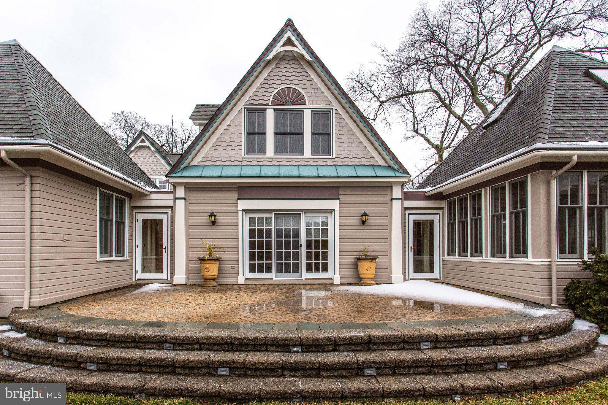 WINDOVER HEIGHTS - Residential