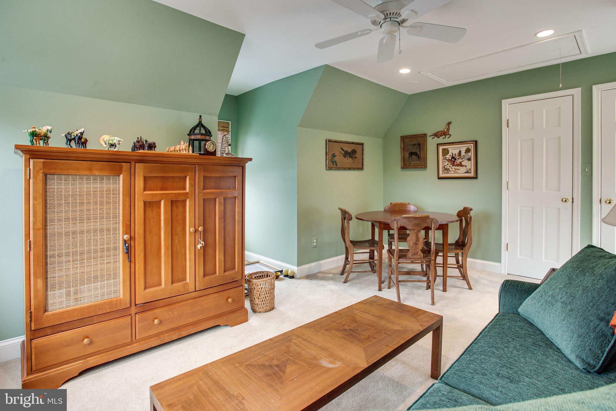 WINDOVER HEIGHTS - Residential