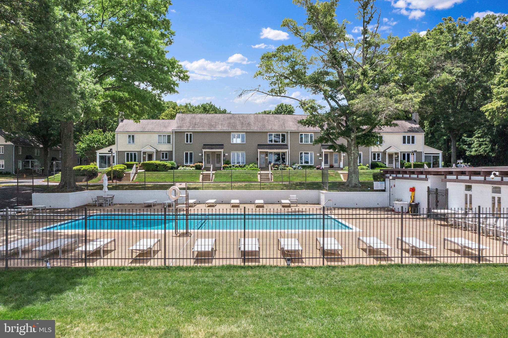 DREAMS LANDING - Residential