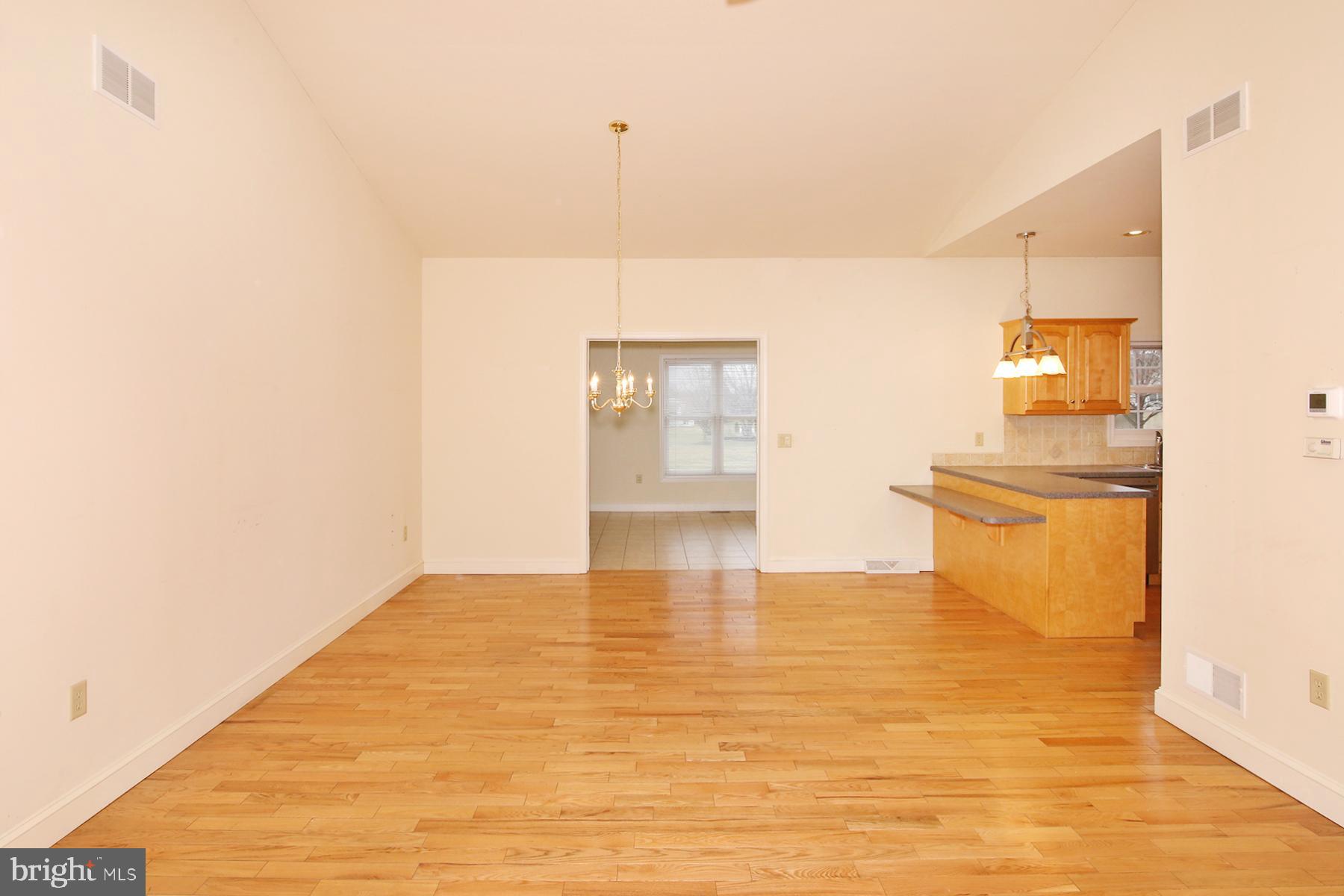 ARBOR GATE - Residential