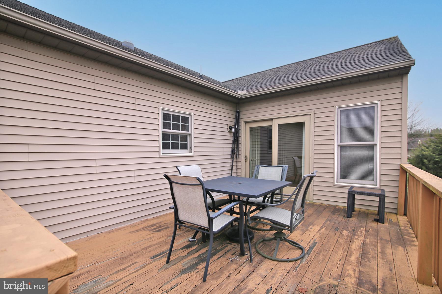 ARBOR GATE - Residential