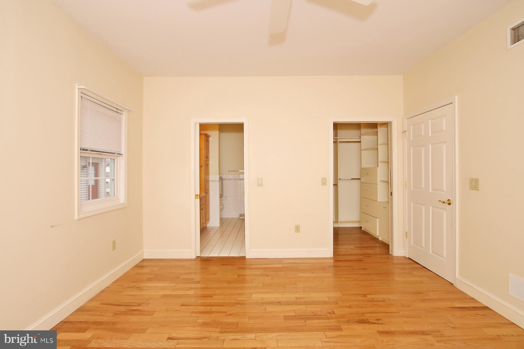 ARBOR GATE - Residential