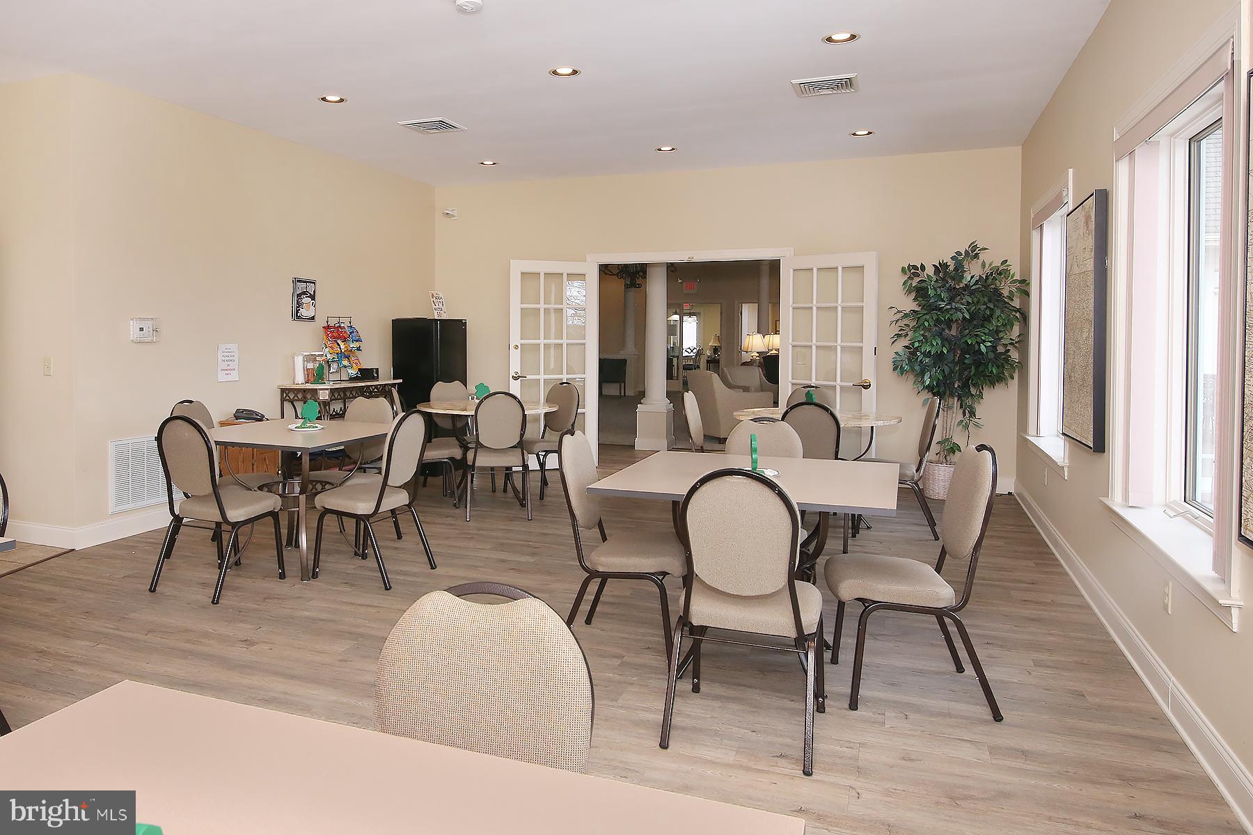 ARBOR GATE - Residential