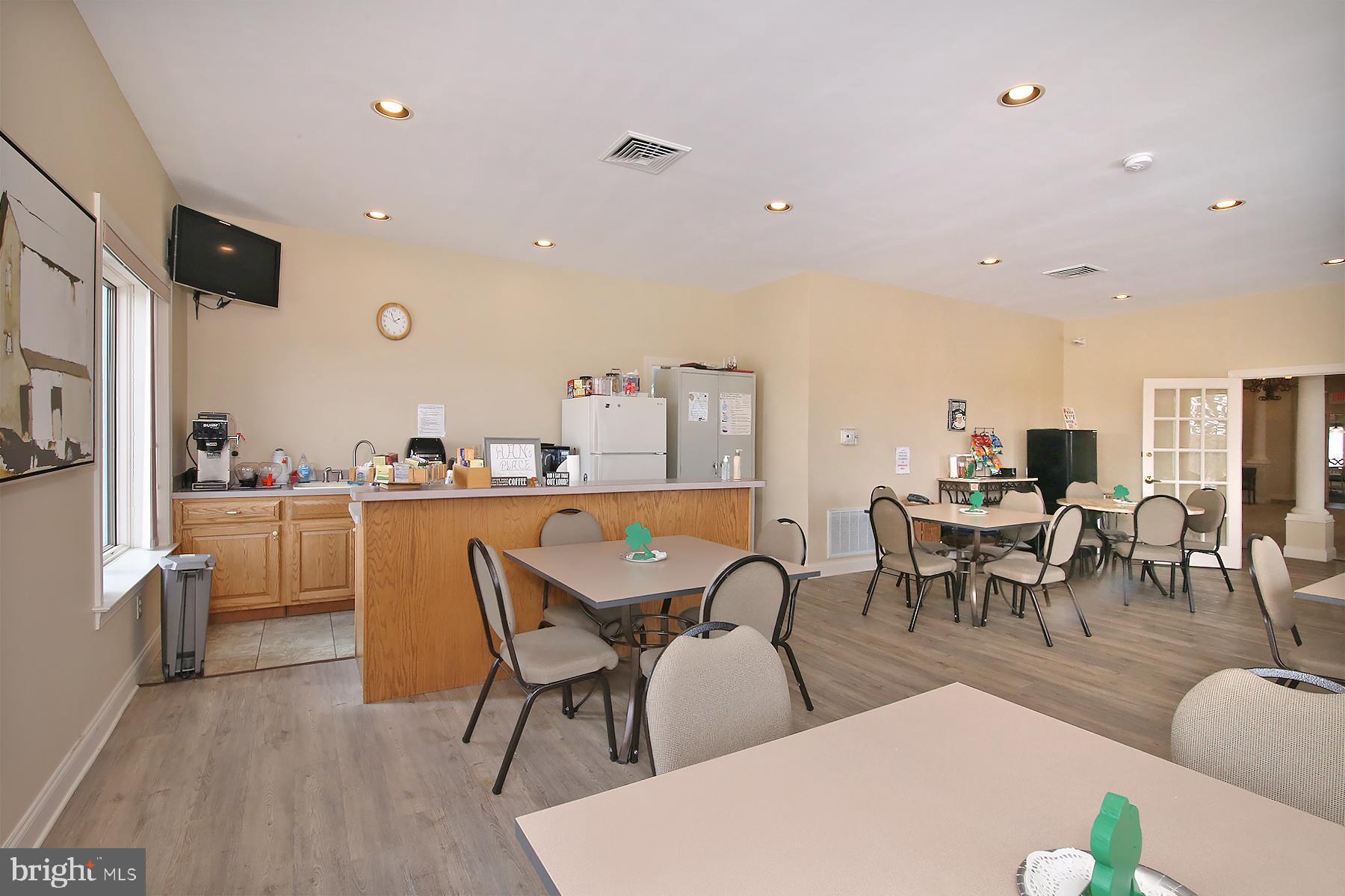 ARBOR GATE - Residential