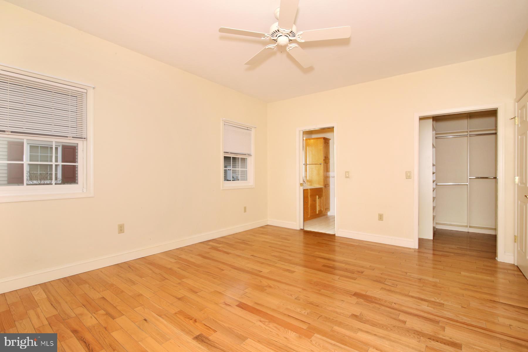 ARBOR GATE - Residential